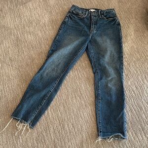 Good American Good Classic Jeans #GCRH086TFT- Size: 4/27